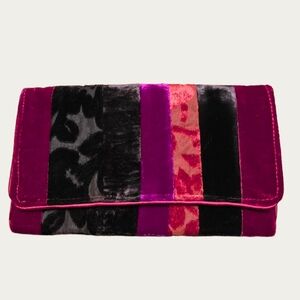 Cupcake Gift Traders Hyannispot Striped Velvet Burnout Clutch NWT 9"x5.5" x 1